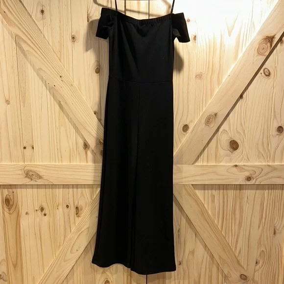Lulu's Elegant Black Off-Shoulder Jumpsuit - Picture 1 of 3